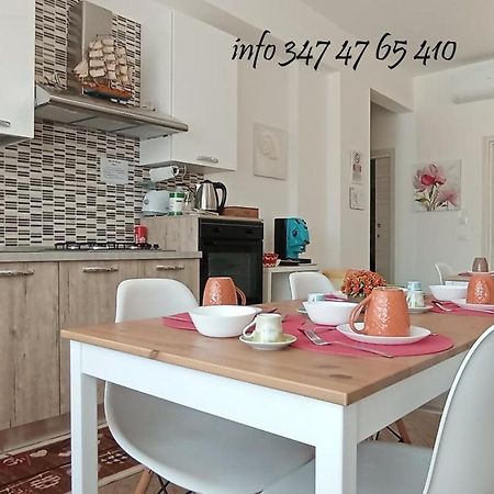 B & B Civico Sei Rooms סלרנו מראה חיצוני תמונה