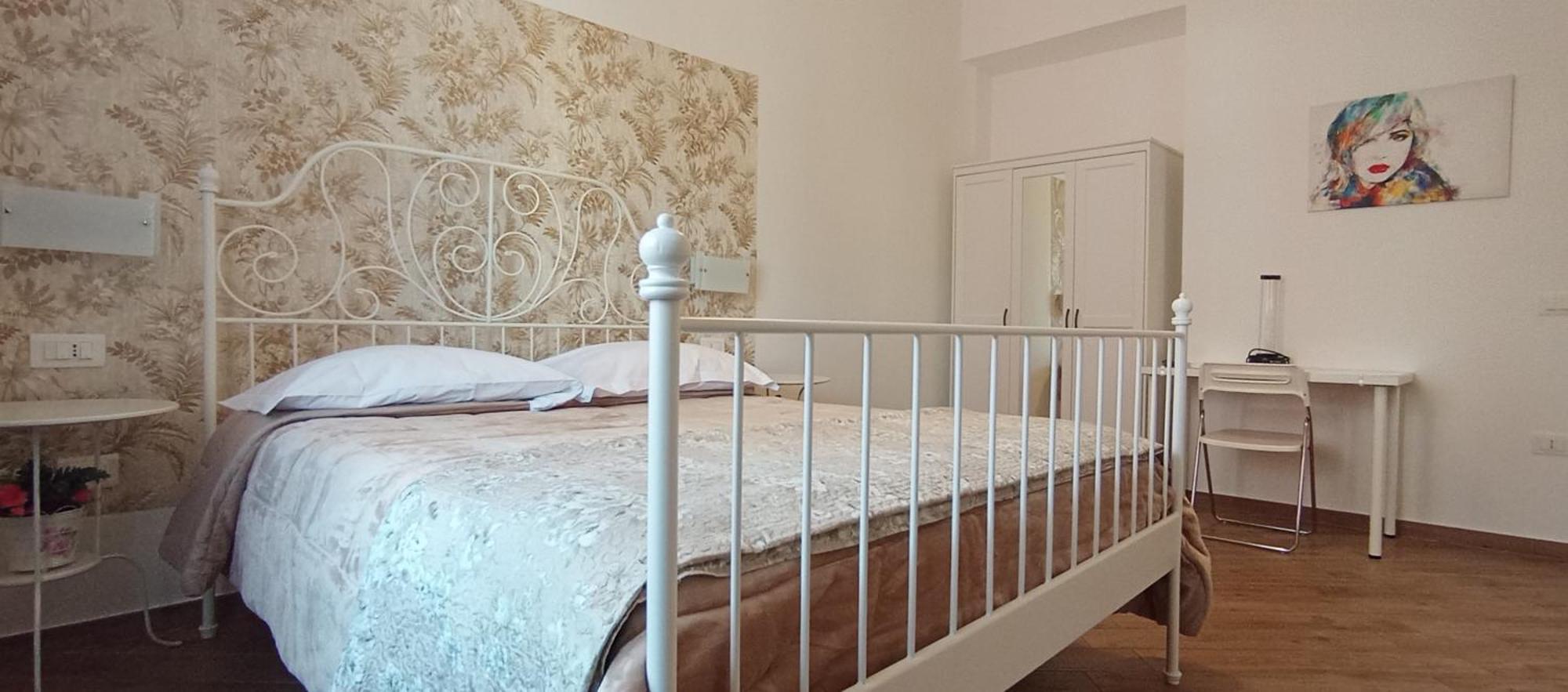 B & B Civico Sei Rooms סלרנו מראה חיצוני תמונה