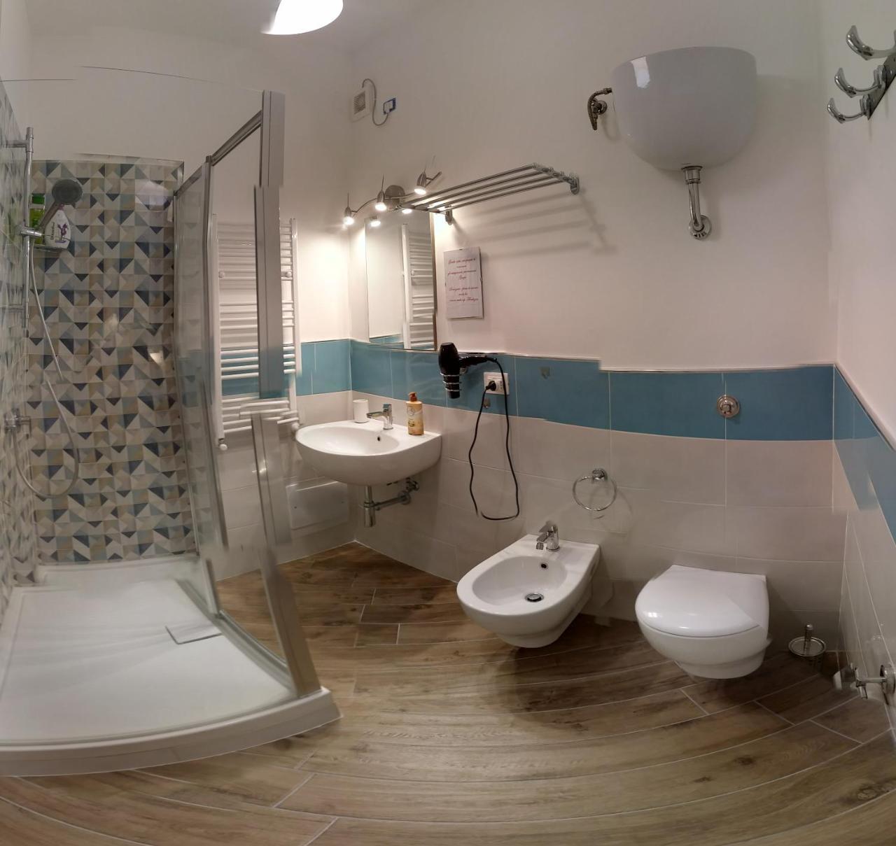 B & B Civico Sei Rooms סלרנו מראה חיצוני תמונה